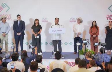 Gobernador de Chiapas presenta parte de su Gabinete