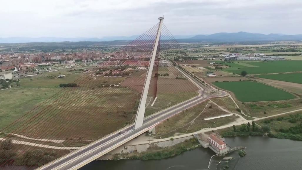 TikToker muere tras caer de puente en España