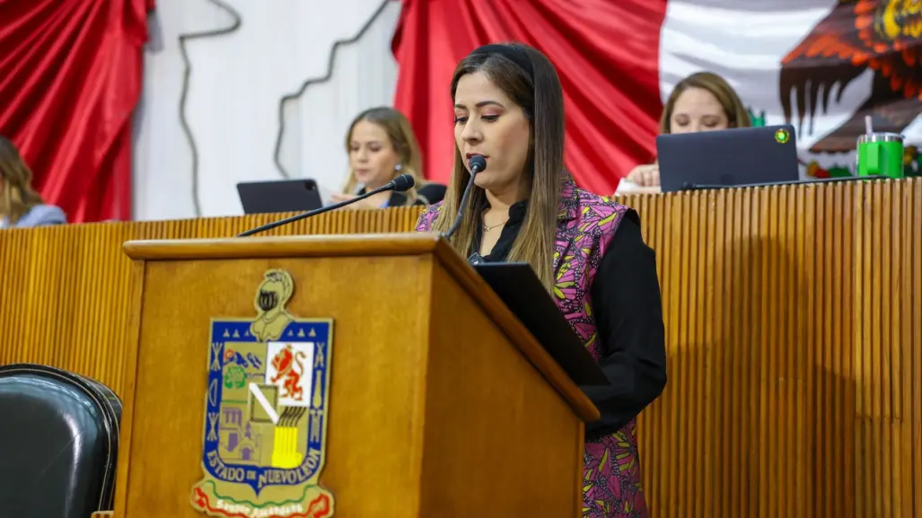 Berenice Martínez propone reforma para mejora de salarios