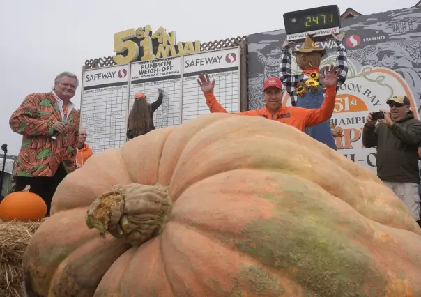 Calabaza de más de mil kilos gana concurso en California