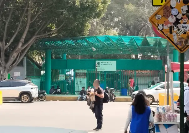 Por presunto abuso sexual, estudiantes causan destrozos en Bachilleres 7