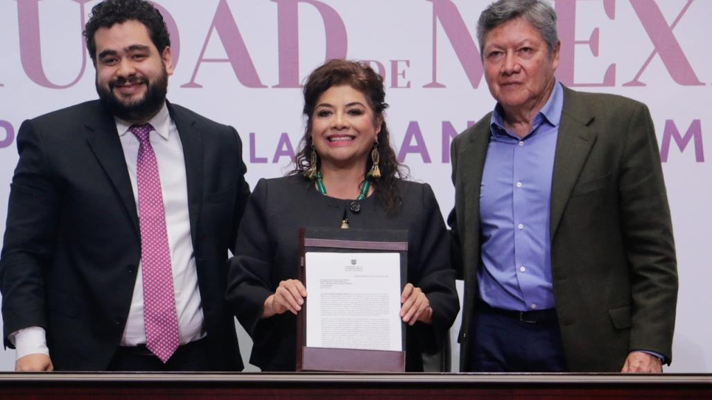 Costo de licencia permanente en CDMX se destinará a fideicomiso de obra pública