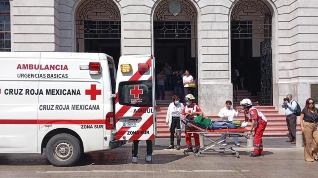 Hombre sufre preinfarto mientras realizaba trámite en Tampico