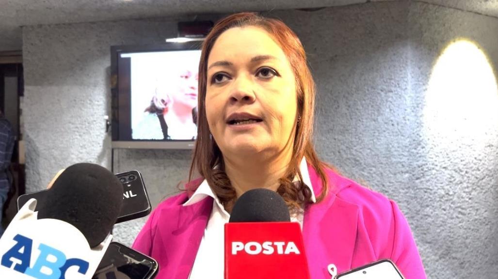 Rocío Montalvo propone apoyos para operadores de transporte