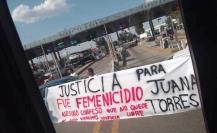 Familiares de mujer asesinada bloquean la México-Querétaro, exigen justicia