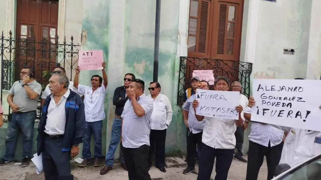 Protesta de taxistas yucatecos: estas son las razones de su manifestación