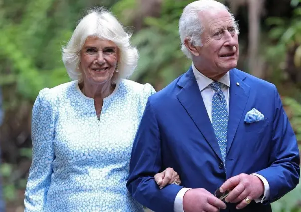Rey Carlos III interrumpido por senadora indígena en Australia