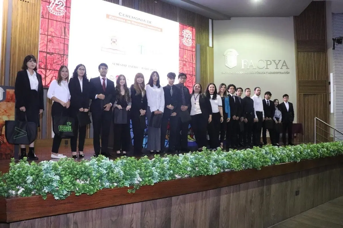 FACPYA entrega diplomas al Mérito Académico y Programa de Talentos