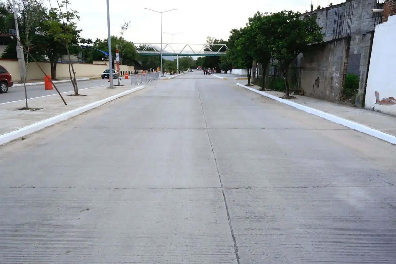 Américo Villarreal inauguró la rehabilitación de la avenida Las Torres (calle 28) en Ciudad Victoria, una obra en la que se invirtieron más de 52 millones de pesos. Foto: Gobierno de Tamaulipas