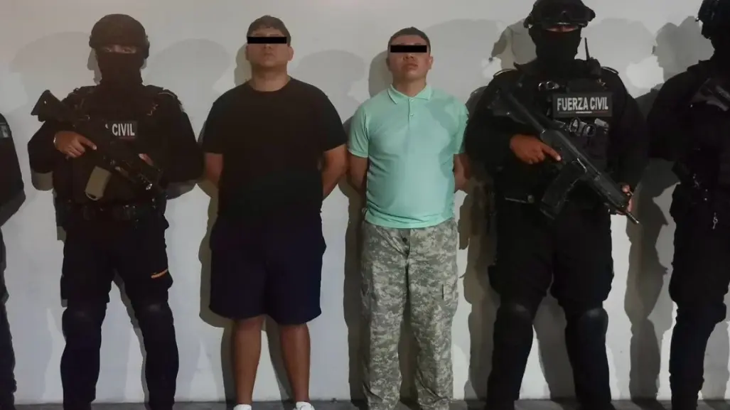 Caen 2 personas con armas y droga en el municipio de Juárez