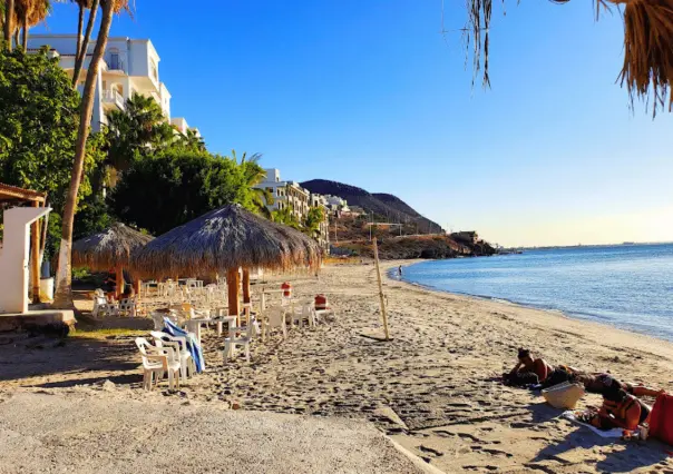 Hombre que esnorkeleaba halla cuerpo de turista en Playa La Concha