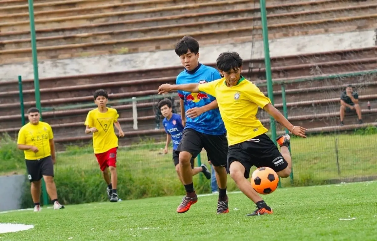 Torneo de barrios de fútbol juvenil: impulsando la inclusión y el deporte