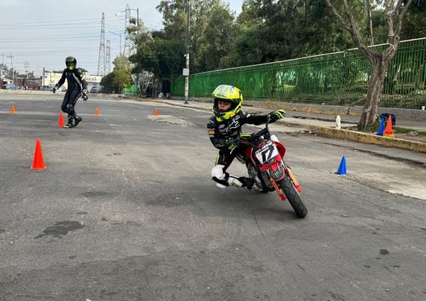 ¡Con tan solo 6 años de edad! Niño piloto, promesa en el motociclismo mexicano