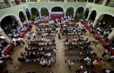 Palacio de Gobierno de Yucatán abre sus puertas: así fueron las audiencias