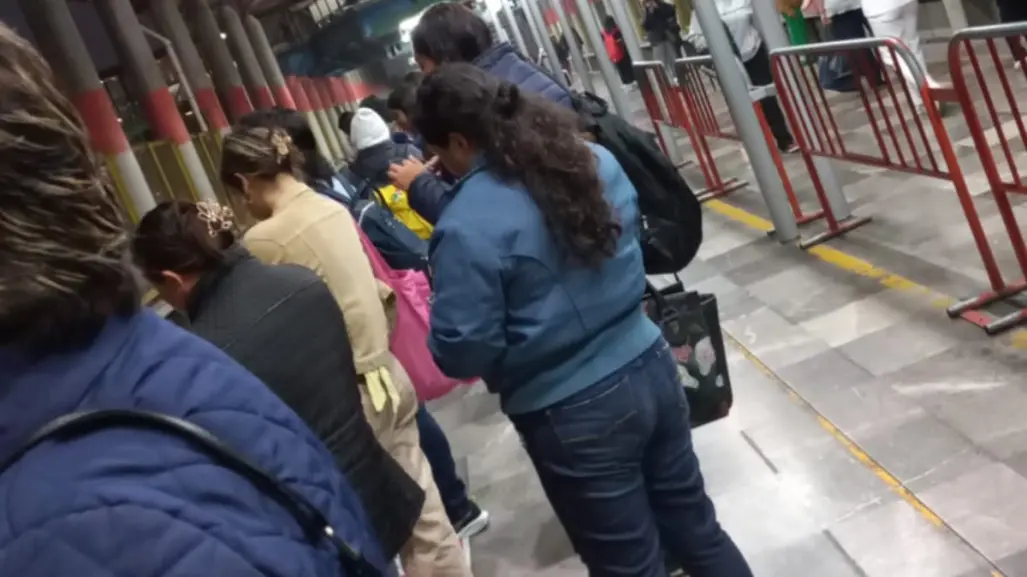 Metro CDMX: Desde primera hora, marcha lenta en Línea B