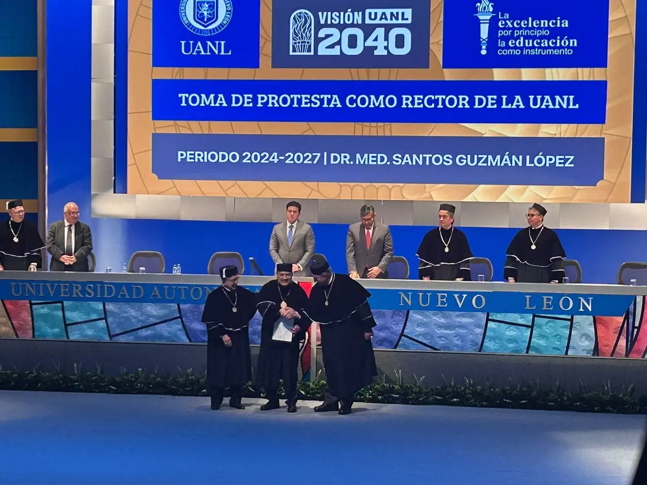 Rector de la UANL rinde el tercer informe de actividades y estas son las claves