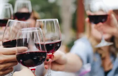 Cuatro ventajas de tomar una copa de vino al día