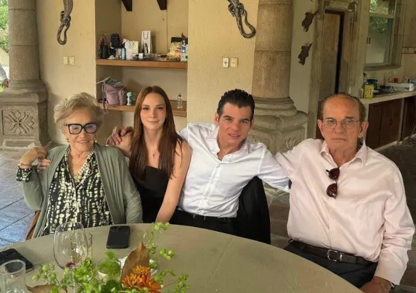 El empresario Florencio Flores Aguirre celebra sus 89 años con su familia