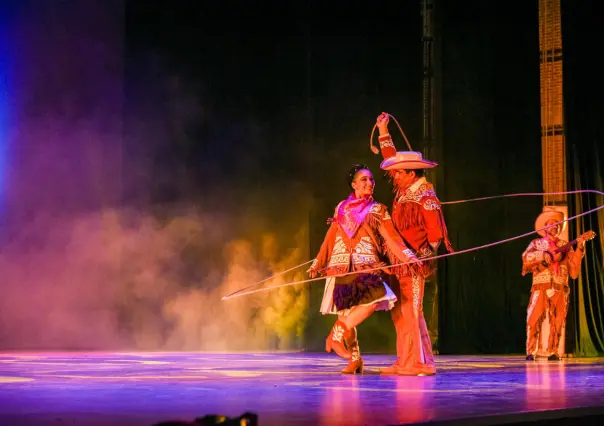 Festival de la Costa del Seno Mexicano inicia con el Ballet Folklórico de México