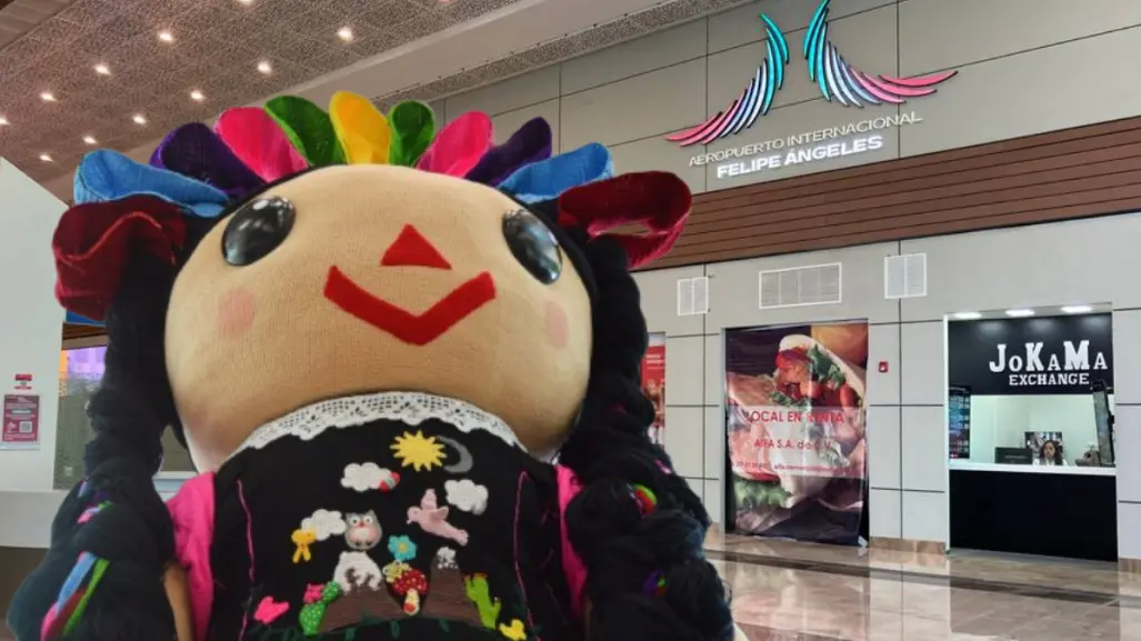 PILARES llega al AIFA con la exhibición de la Muñeca Lelë Amigurumi Monumental