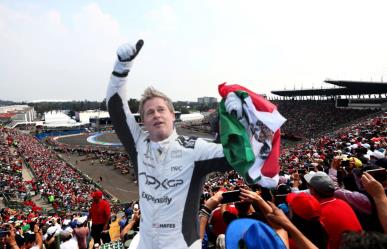 GP de México: Así fue la asistencia de Brad Pitt en el Autódromo de la CDMX