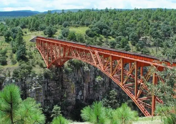 Puente ferroviario Río Chico: Historia, ecoturismo y aventura extrema