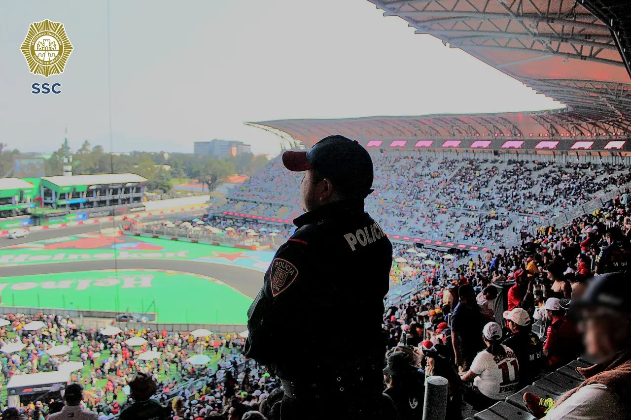 Policia de la SSC en el Autódromo Hermanos Rodríguez.    Foto: @SSC_CDMX