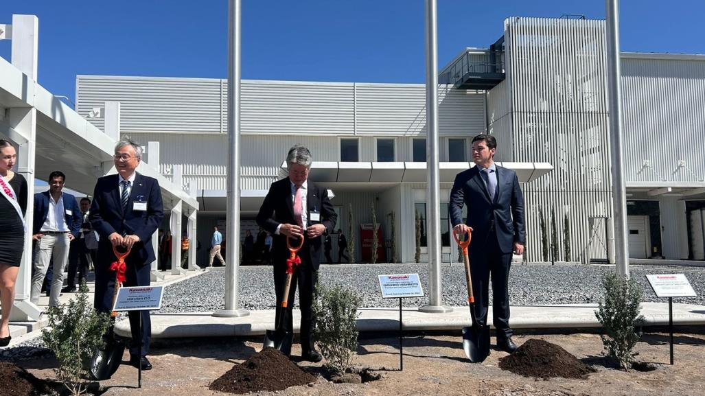 Samuel García inaugura planta Kawasaki en Salinas Victoria