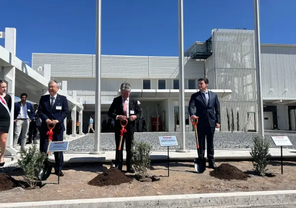 Samuel García inaugura planta Kawasaki en Salinas Victoria