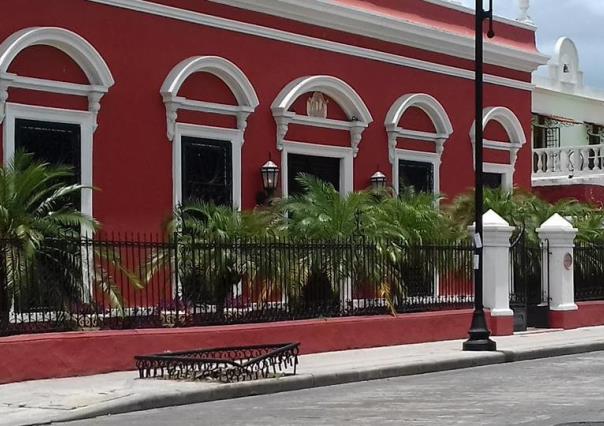 ¿Por qué se les dice escarpas a las banquetas en Yucatán?