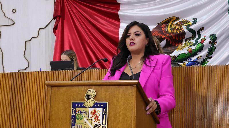 Itzel Castillo propone aumentar sanciones por maltrato animal