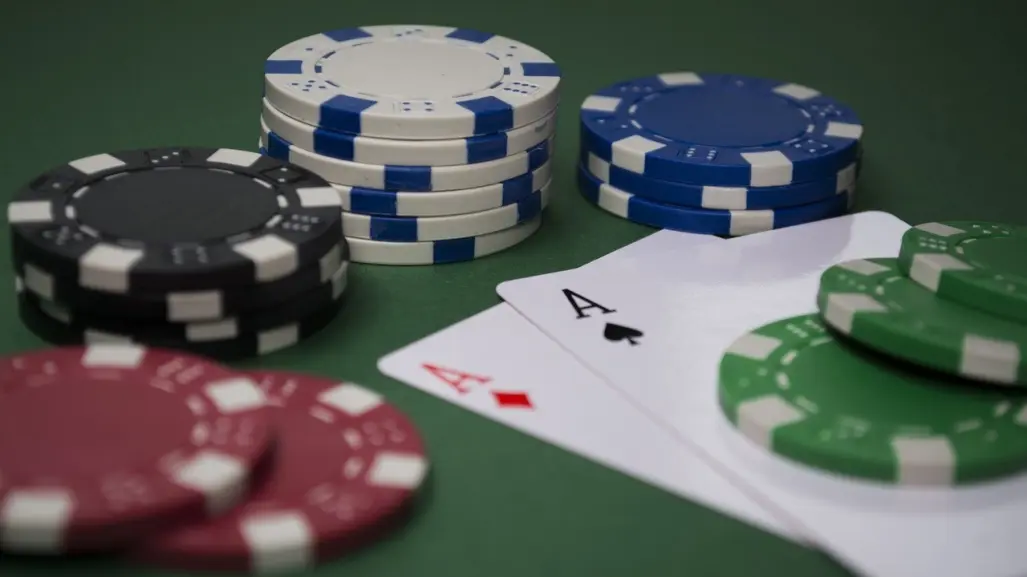 ¿Cuáles son las matemáticas que oculta el blackjack?