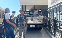 Tampico: Abuelito se queda sin frenos y se sube a la rampa peatonal del mercado