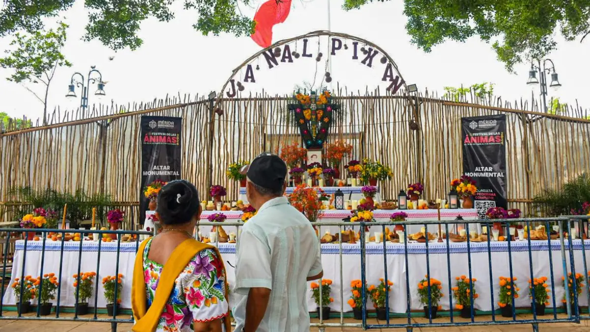 En los últimos años, el Hanal Pixán se ha convertido en un atractivo turístico Foto: Cortesía