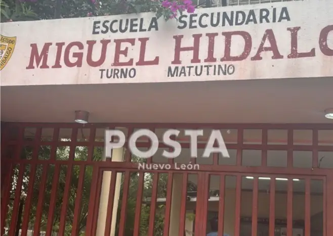 Fachada de la secundaria donde ocurrió el ataque del Pitbull. Foto: POSTA MX.