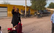 Actor de Rápido y Furioso vive increíble momento con niños de Durango