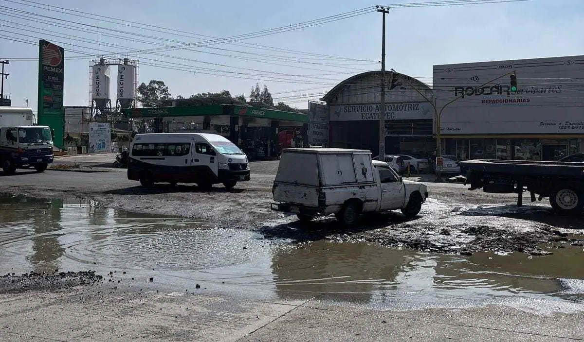 Mega baches en la vía Morelos de Ecatepec, ubicación y qué hacer si caes en uno. Foto: POSTA