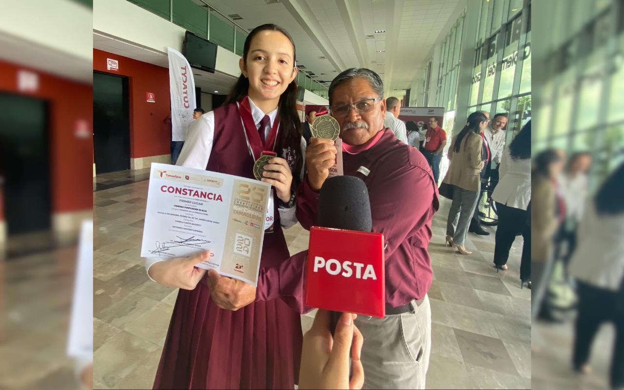 Daniela García Bacerott ganadora de la categoría juvenil, de la secundaria técnica número 38 con el proyecto “Chimenea purificadora de agua”. Foto: Sanju Pineda