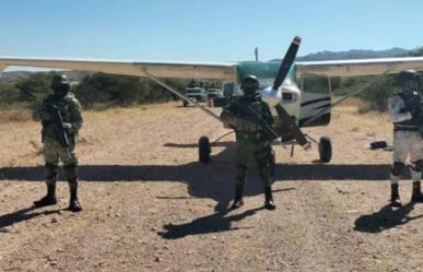 De película: Aeronaves de la Fuerza Área persiguen a avioneta en Durango