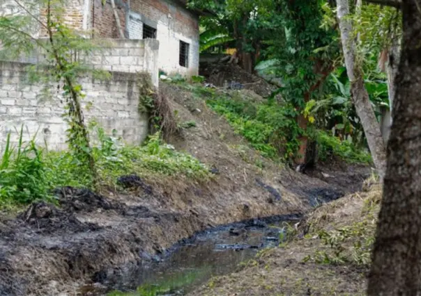 PEMEX no resuelve el derrame de hidrocarburos en Ojital Papantla