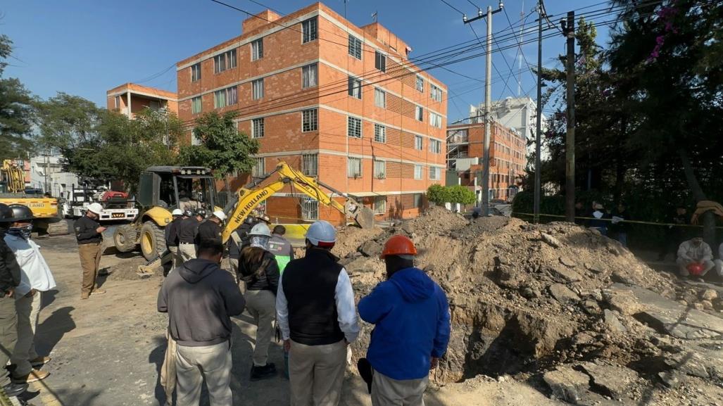 Hallan toma clandestina de combustible en GAM, vecinos creían que era un socavón