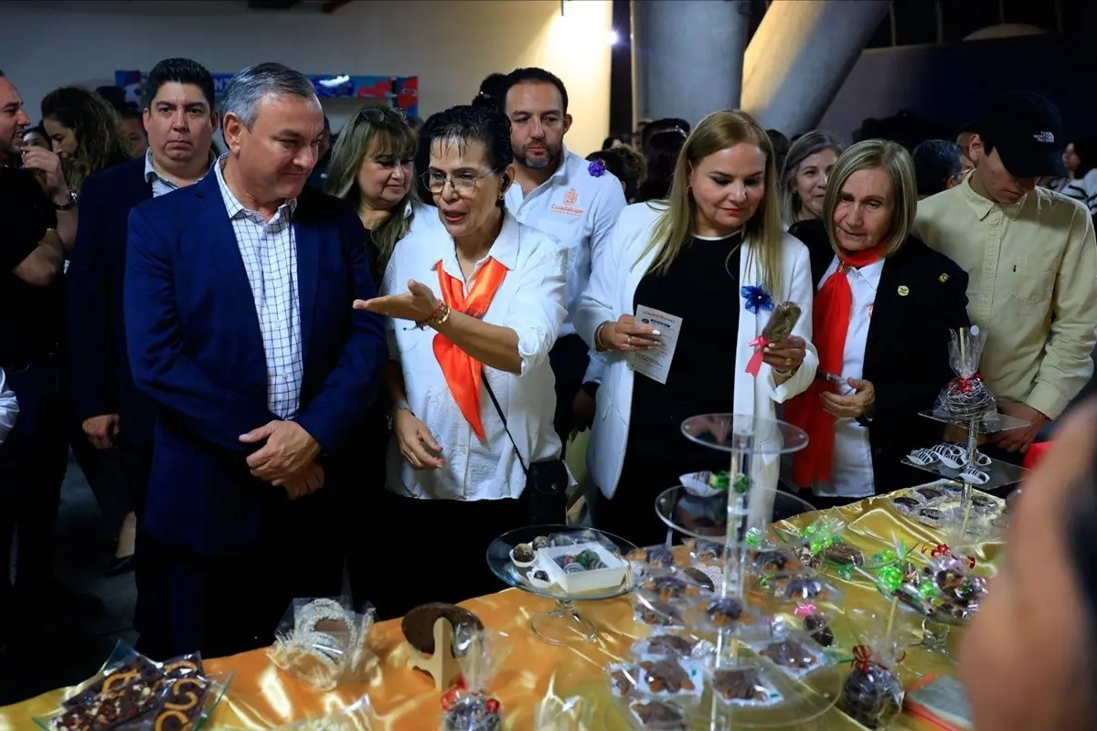 Guadalupe se compromete a brindar apoyo económico a emprendedores