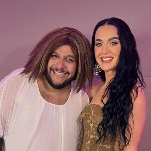 Katty Perry y Paco de Miguel reciben malos comentarios por su colaboración que se volvió viral. / FOTO: TikTok Paco de Miguel