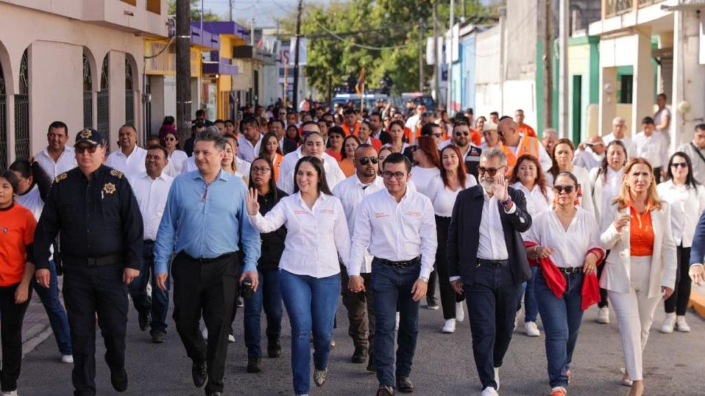 Revolución Mexicana: participan estudiantes, atletas y clubes deportivos en desfile de Juárez