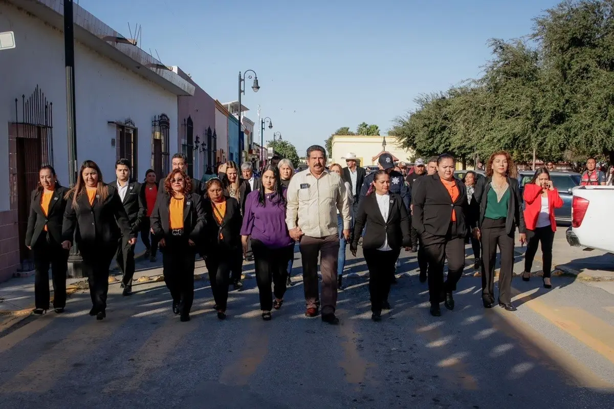 Revolución Mexicana: Pesquería conmemora el 114 aniversario con desfile