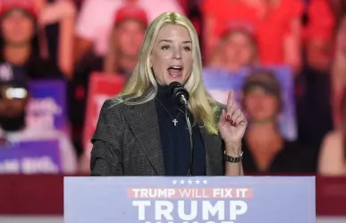 Pam Bondi: La nueva elección de Trump para secretaria de Justicia