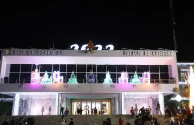 Invitan al tradicional encendido de luces navideñas en Palacio de Gobierno