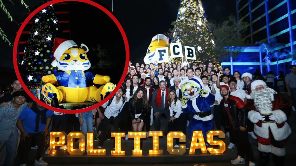 UANL ilumina Ciudad Universitaria con su tradicional pino navideño