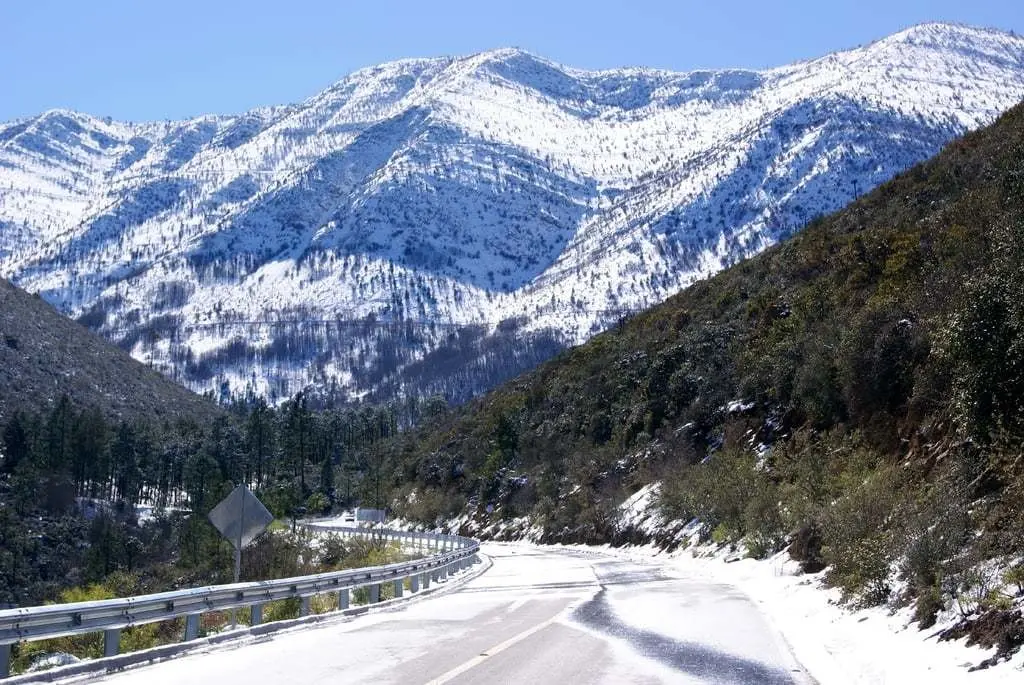 Arteaga Coahuila en Invierno. Foto de México Desconocido.