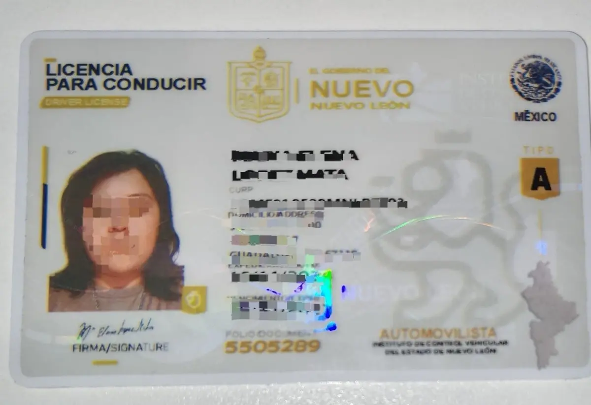 Control Vehicular: caen 2 personas con licencias falsas al realizar trámites